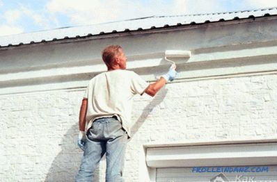 Malování fasády domu vlastníma rukama