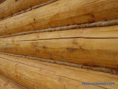 Dřevěný dům Caulk: výběr materiálu (video)