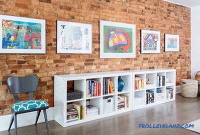 Cihla v interiéru obývacího pokoje - 100 nápadů na zdobení a fotografií