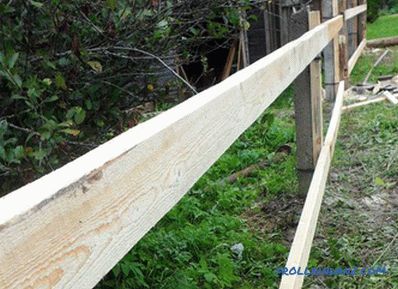 Jak udělat plot z plotu