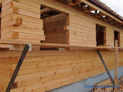 Které dřevo je lepší pro stavbu domu