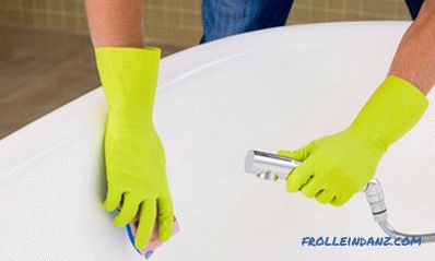 Jak umýt akrylovou vanu - tipy na mytí s nástroji a speciálními nástroji + Video