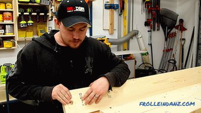 Jak udělat palandu s rukama s dřevem + Foto