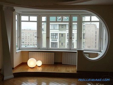 Jak udělat balkon bytu vlastníma rukama (uvnitř i vně) + foto