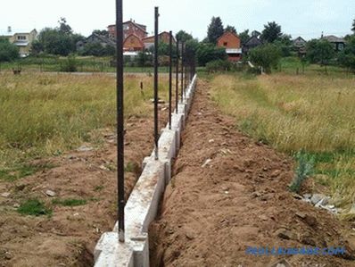 DIY cihlový plot - stavba cihlového plotu (+ fotografie)