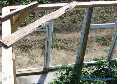 Jak vytvořit skleník okenních rámů